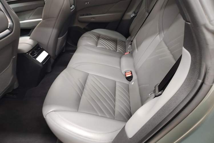 Used Zeekr 001 2024 WE Edition 95 kWh All-Wheel Drive Left Rear Seat
