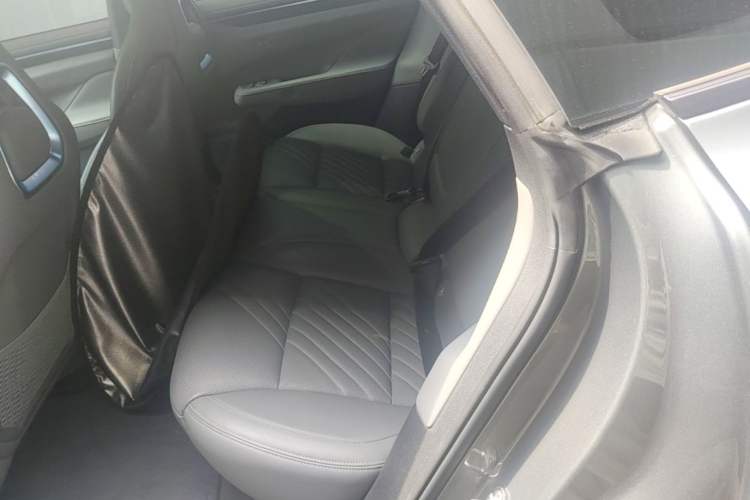 Used Zeekr 001 2024 WE Edition 100 kWh Rear-Drive Left Rear Seat