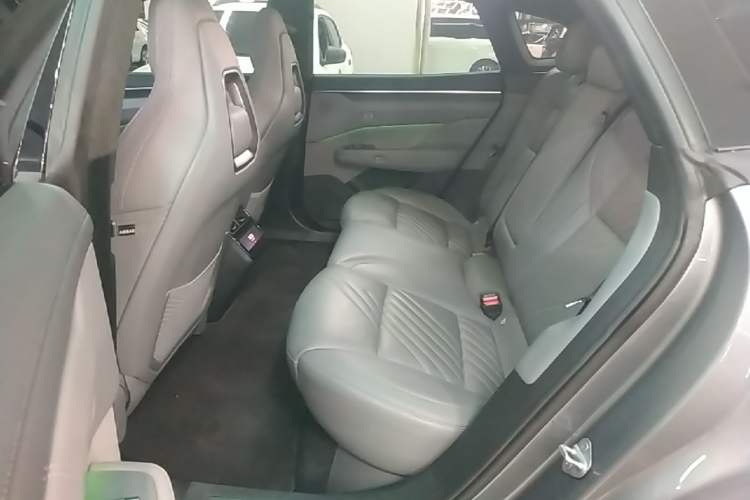 Used Zeekr 001 2024 WE Edition 95 kWh All-Wheel Drive Left Rear Seat