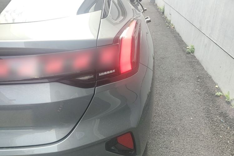 Used Zeekr 001 2024 WE Edition 100 kWh Rear-Drive Right Rear Taillight