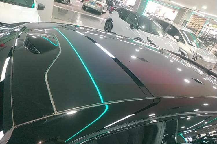 Used Zeekr 001 2024 WE Edition 95 kWh All-Wheel Drive Roof