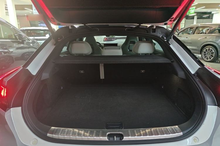 Used Zeekr 001 2024 WE Edition 100 kWh Rear-Drive Trunk
