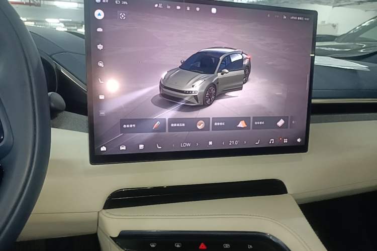 Used Zeekr 001 2024 YOU Edition 100 kWh All-Wheel Drive Audio And AC Panel