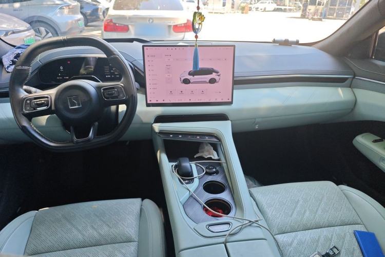 Used Zeekr 001 2024 ME Edition 100 kWh All-Wheel Drive Center Console