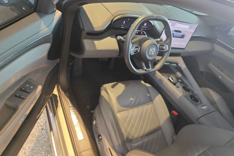 Used Zeekr 001 2024 WE Edition 95 kWh All-Wheel Drive Driver Seat