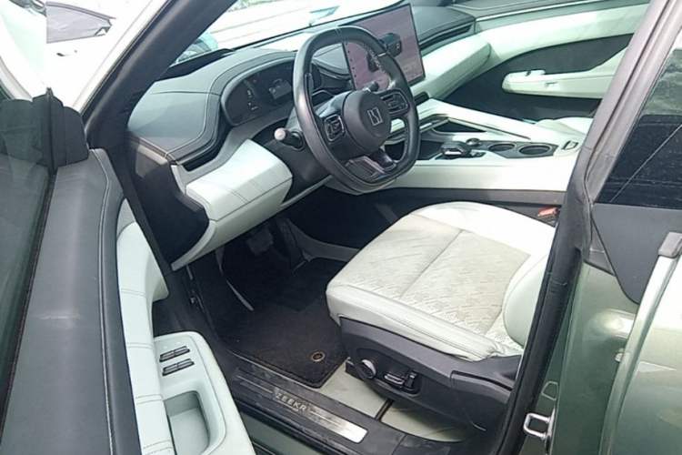 Used Zeekr 001 2024 WE Edition 100 kWh Rear-Drive Driver Seat