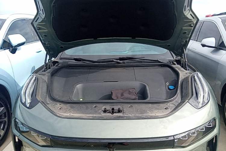 Used Zeekr 001 2024 WE Edition 100 kWh Rear-Drive Engine Bay