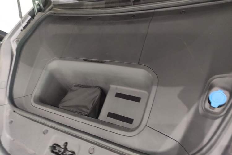 Used Zeekr 001 2024 WE Edition 100 kWh Rear-Drive Engine Bay