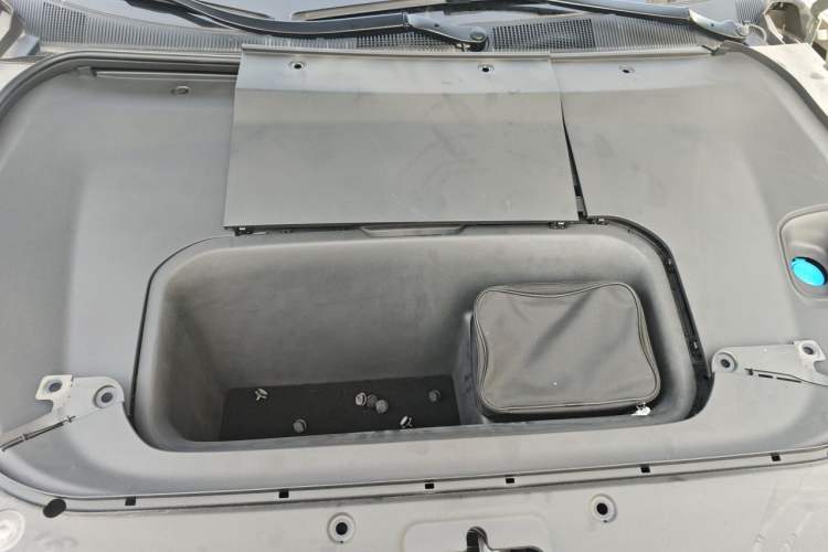 Used Zeekr 001 2024 WE Edition 100 kWh Rear-Drive Engine Bay
