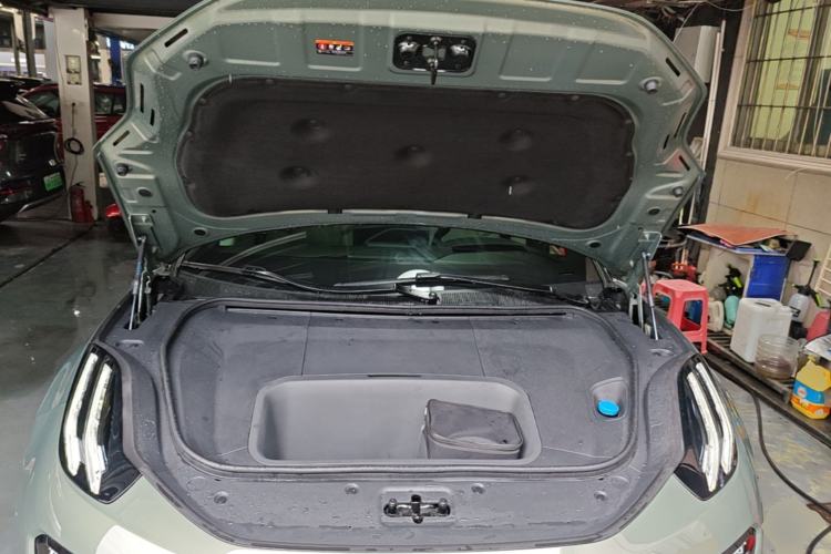 Used Zeekr 001 2024 YOU Edition 100 kWh All-Wheel Drive Engine Bay