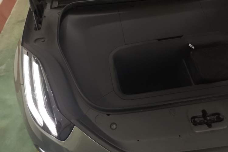 Used Zeekr 001 2024 WE Edition 95 kWh All-Wheel Drive Engine Bay Right