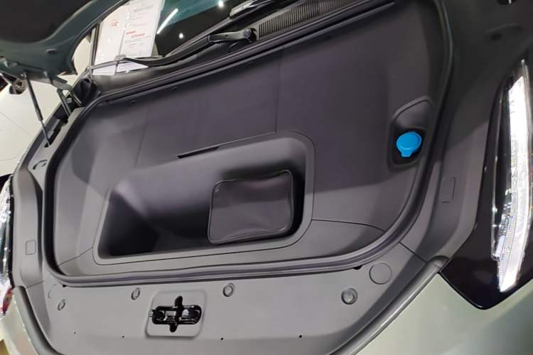 Used Zeekr 001 2024 WE Edition 95 kWh All-Wheel Drive Engine Bay