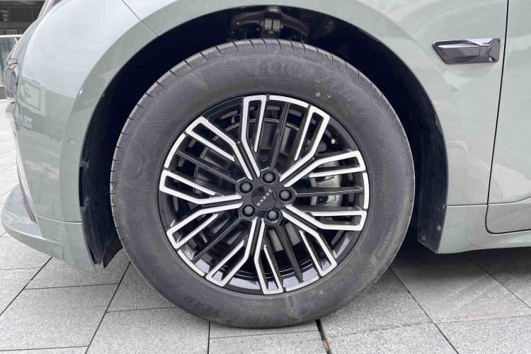 Used Zeekr 001 2024 WE Edition 100 kWh Rear-Drive Exterior 12
