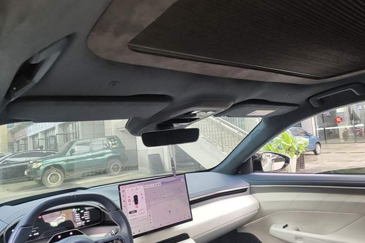 Used Zeekr 001 2024 YOU Edition 100 kWh All-Wheel Drive Headliner