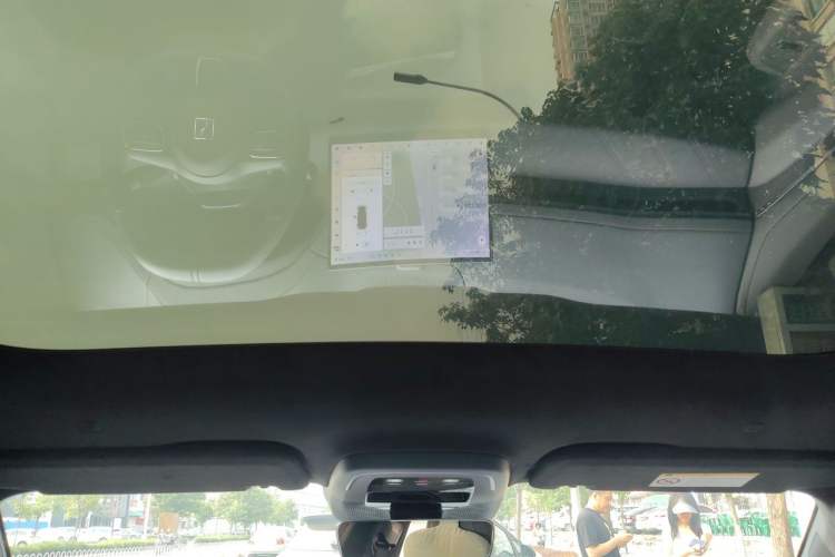 Used Zeekr 001 2024 WE Edition 95 kWh All-Wheel Drive Headliner