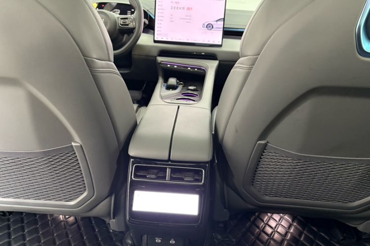 Used Zeekr 001 2024 ME Edition 100 kWh All-Wheel Drive Interior 10