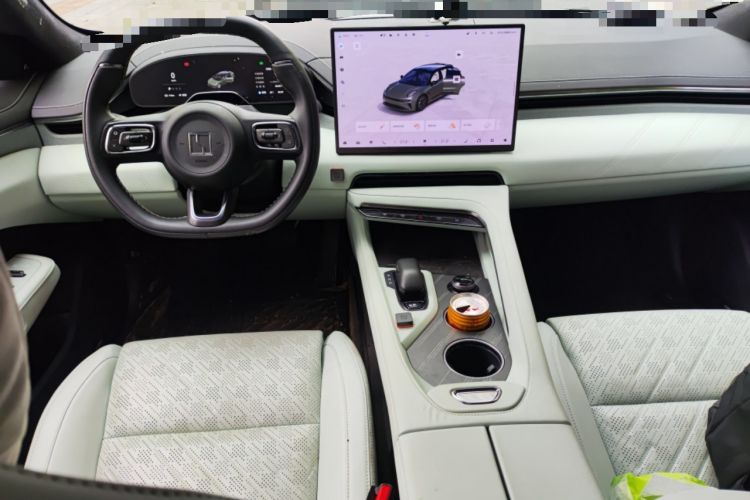 Used Zeekr 001 2024 ME Edition 100 kWh All-Wheel Drive Interior 2
