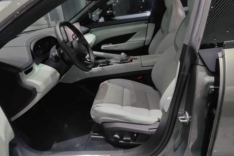 Used Zeekr 001 2024 WE Edition 100 kWh Rear-Drive Left Front Seat