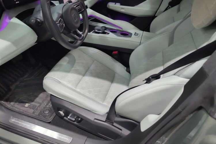Used Zeekr 001 2024 WE Edition 95 kWh All-Wheel Drive Left Front Seat
