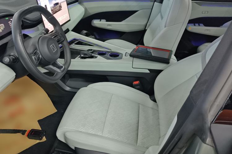 Used Zeekr 001 2024 WE Edition 100 kWh Rear-Drive Left Front Seat