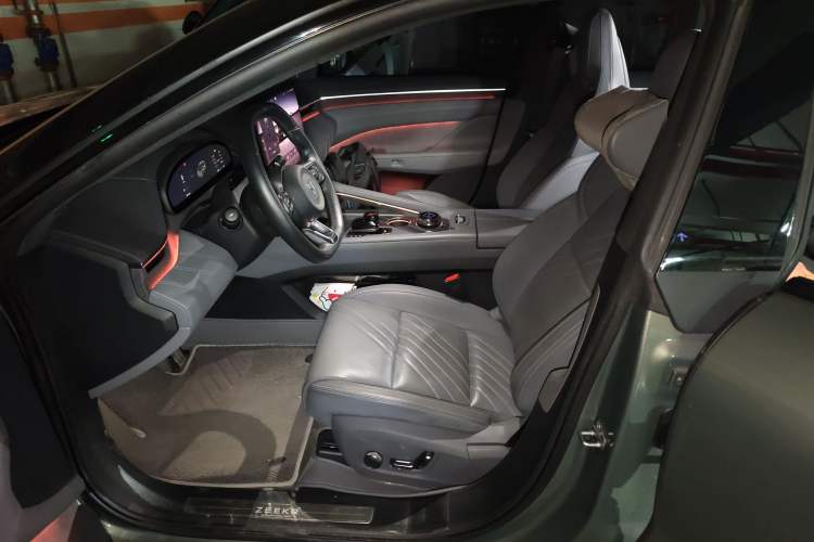 Used Zeekr 001 2024 WE Edition 95 kWh All-Wheel Drive Left Front Seat