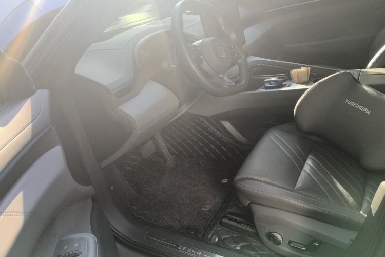 Used Zeekr 001 2024 ME Edition 100 kWh All-Wheel Drive Left Front Seat