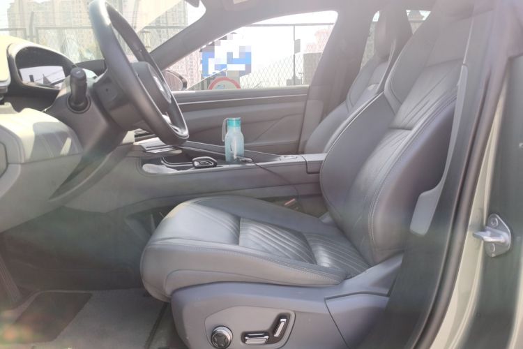 Used Zeekr 001 2024 WE Edition 95 kWh All-Wheel Drive Left Front Seat