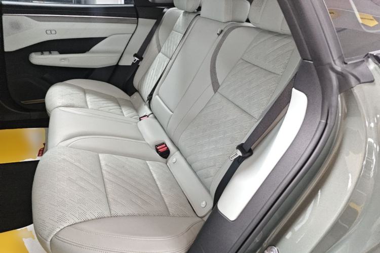 Used Zeekr 001 2024 WE Edition 100 kWh Rear-Drive Left Rear Seat