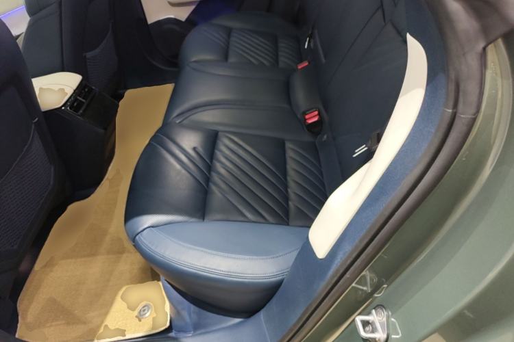 Used Zeekr 001 2024 WE Edition 100 kWh Rear-Drive Left Rear Seat