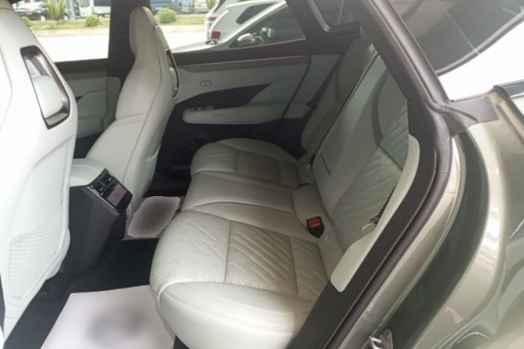 Used Zeekr 001 2024 WE Edition 100 kWh Rear-Drive Left Rear Seat