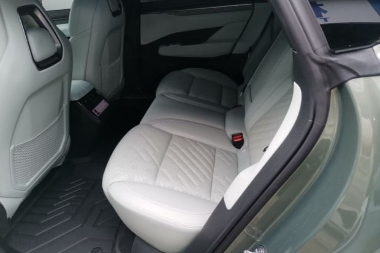 Used Zeekr 001 2024 YOU Edition 100 kWh All-Wheel Drive Left Rear Seat