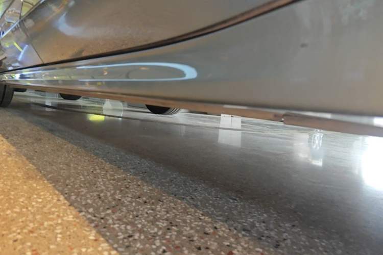 Used Zeekr 001 2024 WE Edition 95 kWh All-Wheel Drive Left Side Sill