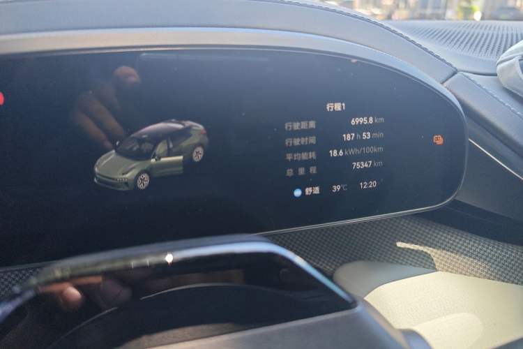 Used Zeekr 001 2024 ME Edition 100 kWh All-Wheel Drive Odometer Close Up