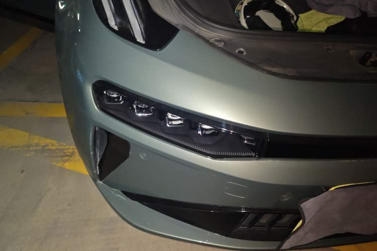 Used Zeekr 001 2024 WE Edition 95 kWh All-Wheel Drive Right Front Headlight
