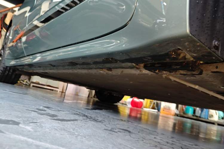 Used Zeekr 001 2024 YOU Edition 100 kWh All-Wheel Drive Right Side Sill