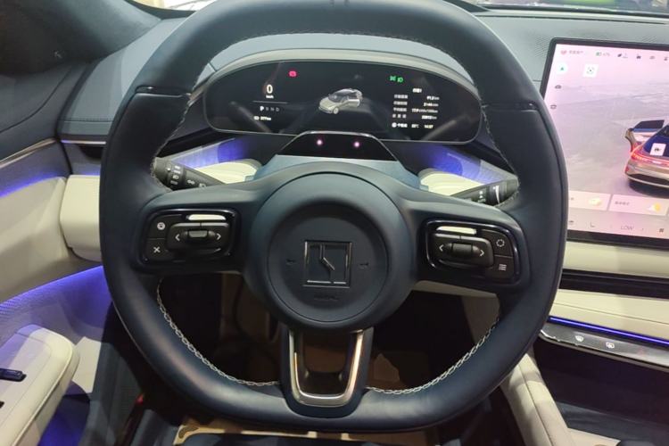 Used Zeekr 001 2024 WE Edition 100 kWh Rear-Drive Steering Wheel