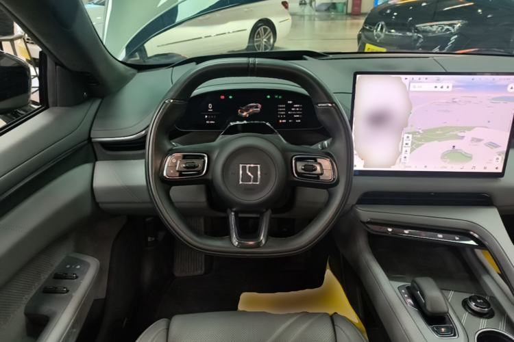Used Zeekr 001 2024 WE Edition 95 kWh All-Wheel Drive Steering Wheel
