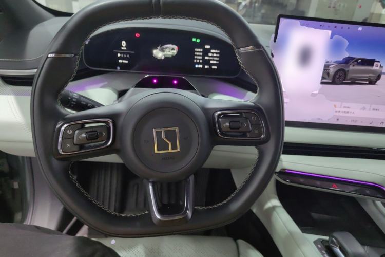 Used Zeekr 001 2024 WE Edition 95 kWh All-Wheel Drive Steering Wheel