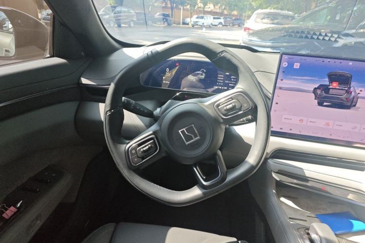Used Zeekr 001 2024 WE Edition 95 kWh All-Wheel Drive Steering Wheel
