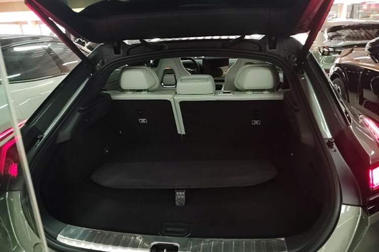 Used Zeekr 001 2024 WE Edition 95 kWh All-Wheel Drive Trunk