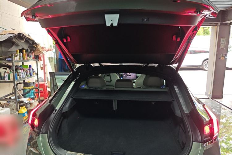 Used Zeekr 001 2024 YOU Edition 100 kWh All-Wheel Drive Trunk
