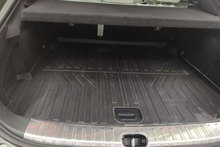 Used Zeekr 001 2024 YOU Edition 100 kWh All-Wheel Drive Trunk