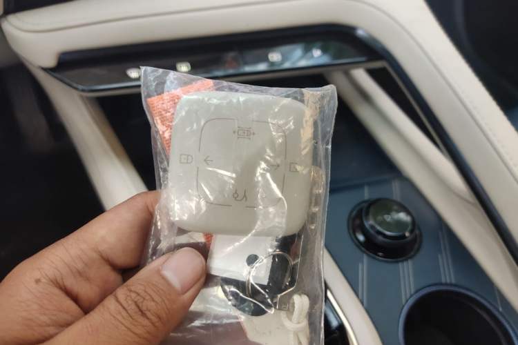 Used Zeekr 001 2024 WE Edition 100 kWh Rear-Drive Vehicle Key