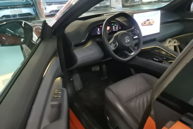 Used Zeekr 001 2024 WE Edition 100 kWh Rear-Drive Driver Seat