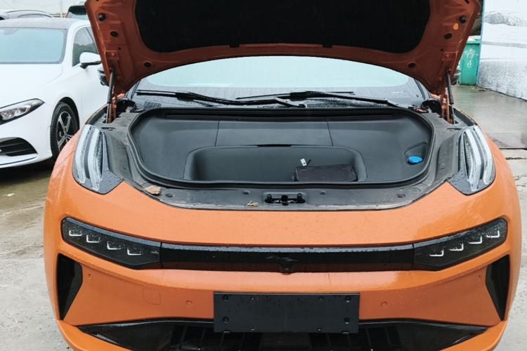 Used Zeekr 001 2024 WE Edition 100 kWh Rear-Drive Engine Bay