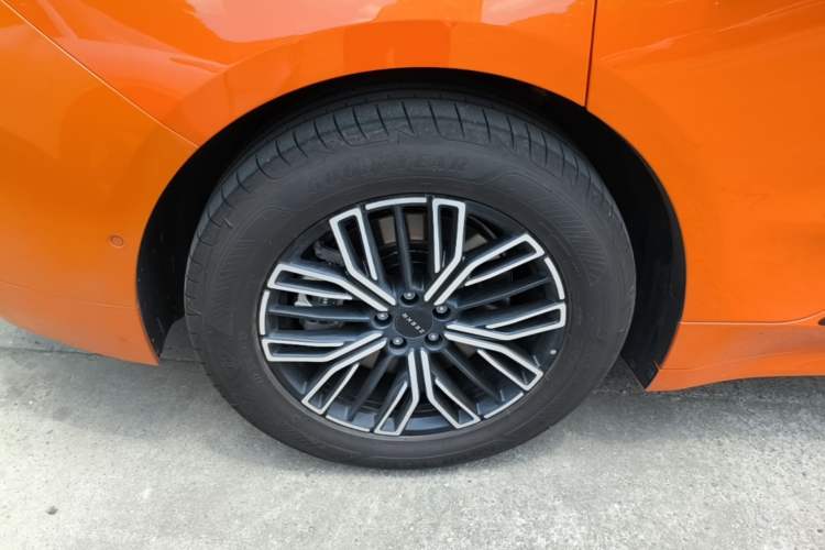 Used Zeekr 001 2024 WE Edition 100 kWh Rear-Drive Exterior 5