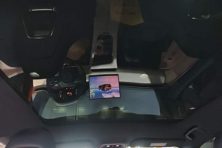 Used Zeekr 001 2024 WE Edition 95 kWh All-Wheel Drive Headliner