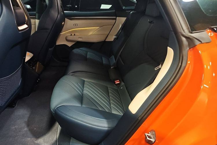 Used Zeekr 001 2024 WE Edition 95 kWh All-Wheel Drive Interior 4