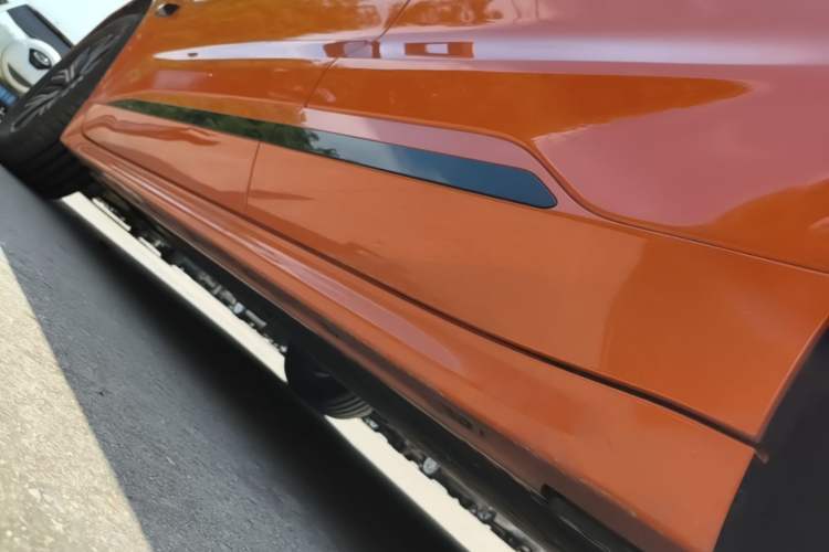 Used Zeekr 001 2024 WE Edition 100 kWh Rear-Drive Left Side Sill