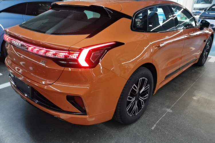 Used Zeekr 001 2024 WE Edition 100 kWh Rear-Drive Rear Right 45 Deg